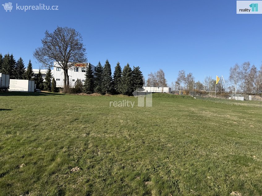 Prodej  stavebního pozemku 2833 m^2 Průmyslová, Jiřice 