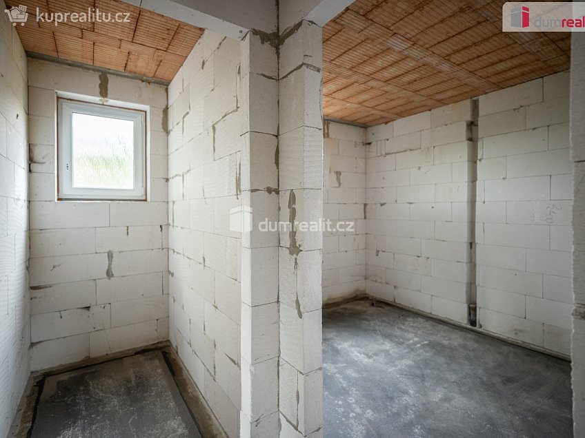 Prodej  rodinného domu 106 m^2 Budějovická, Jesenice 