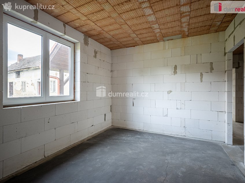 Prodej  rodinného domu 106 m^2 Budějovická, Jesenice 