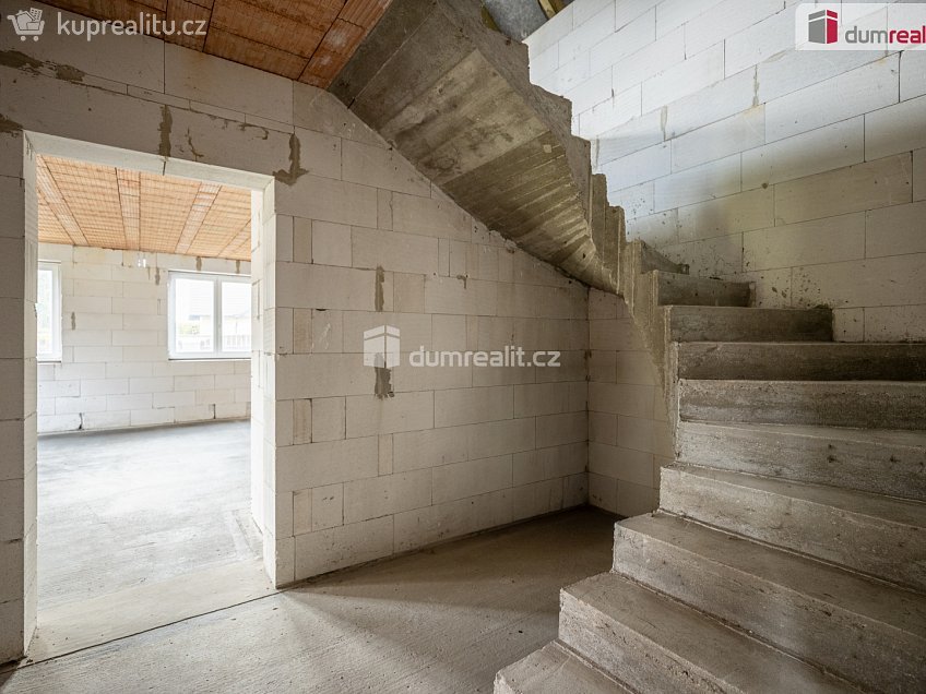Prodej  rodinného domu 106 m^2 Budějovická, Jesenice 