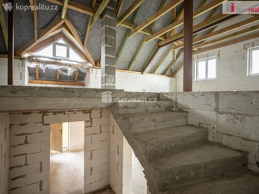 Prodej  rodinného domu 106 m^2 Budějovická, Jesenice 