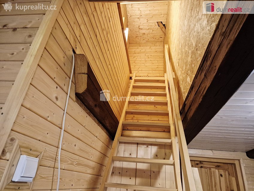 Prodej  rodinného domu 110 m^2 Střezimíř, Střezimíř 