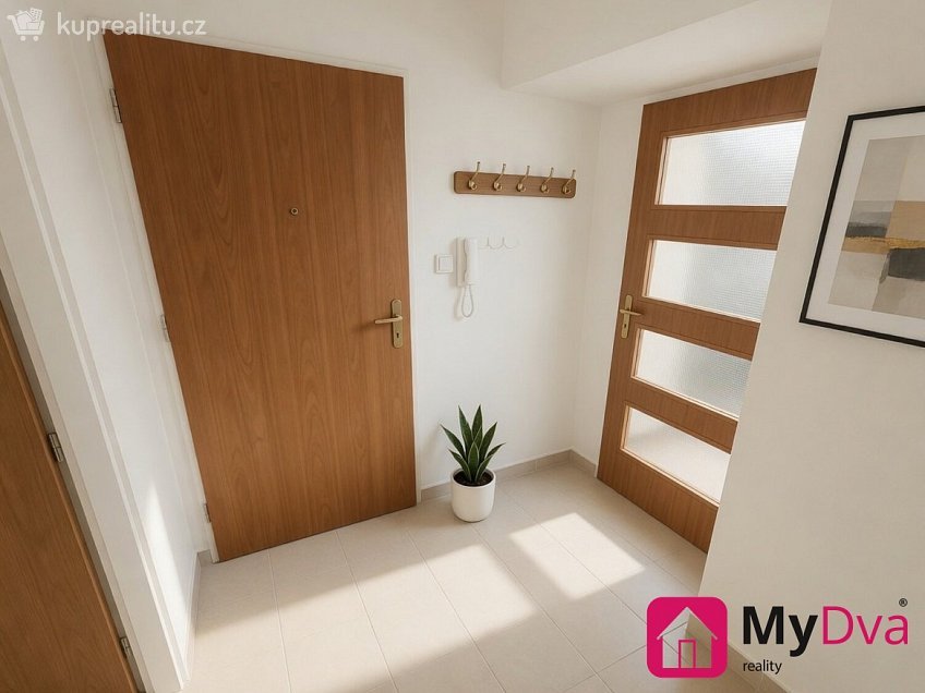 Prodej bytu 2+kk 50 m^2 Na Kopečku, Znojmo 
