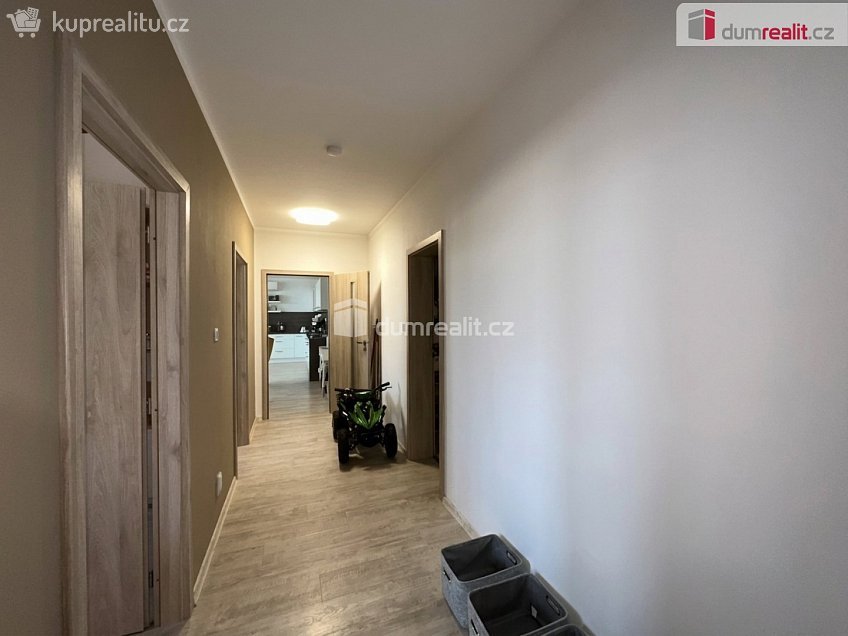Pronájem bytu 3+kk 82 m^2 J. Opletala, Břeclav 