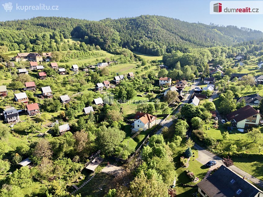 Prodej  rodinného domu 247 m^2 K Pasekám, Lukov 