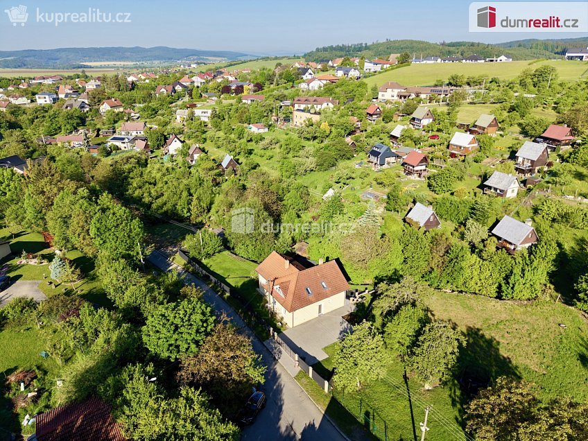 Prodej  rodinného domu 247 m^2 K Pasekám, Lukov 