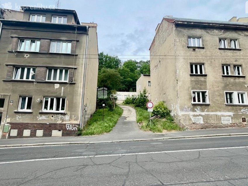 Pronájem  garáže 24 m^2 Důlce, Ústí nad Labem 
