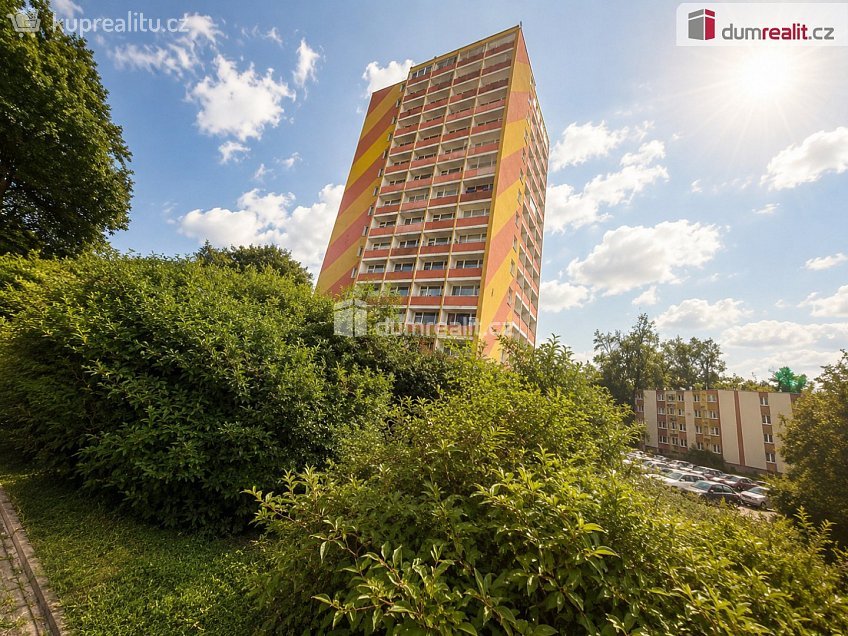 Prodej bytu 3+1 70 m^2 Hoření, Ústí nad Labem 