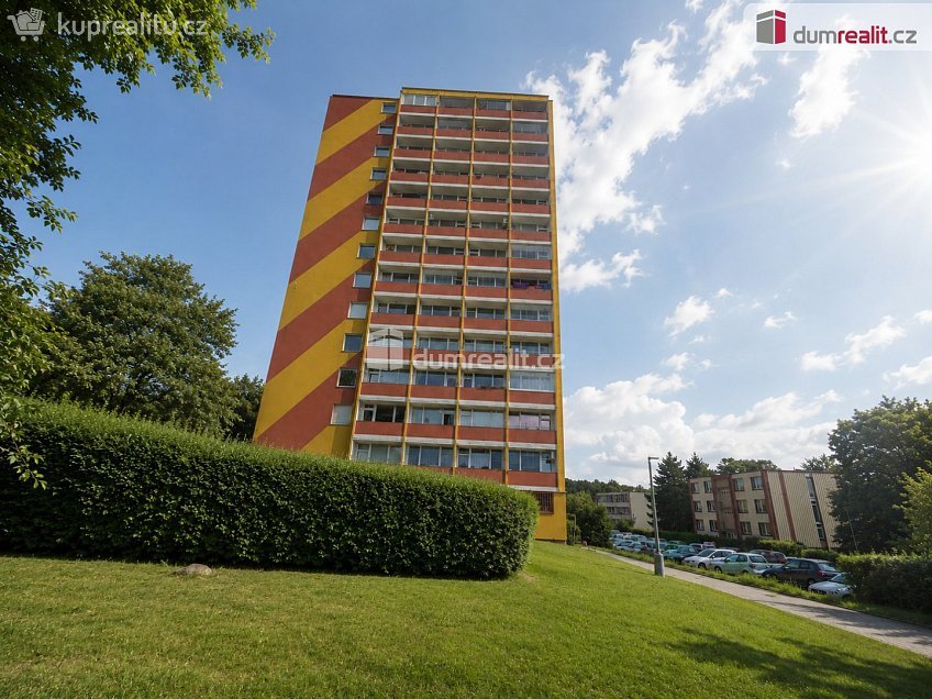 Prodej bytu 3+1 70 m^2 Hoření, Ústí nad Labem 