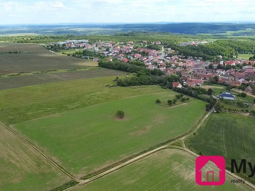 Prodej  stavebního pozemku 20723 m^2 Mikulovice, Mikulovice 