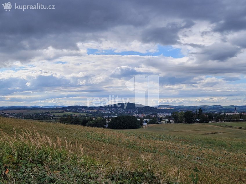 Prodej  stavebního pozemku 576 m^2 Písek, Písek 