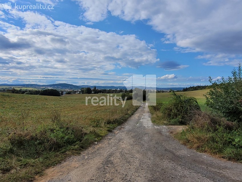 Prodej  stavebního pozemku 576 m^2 Písek, Písek 