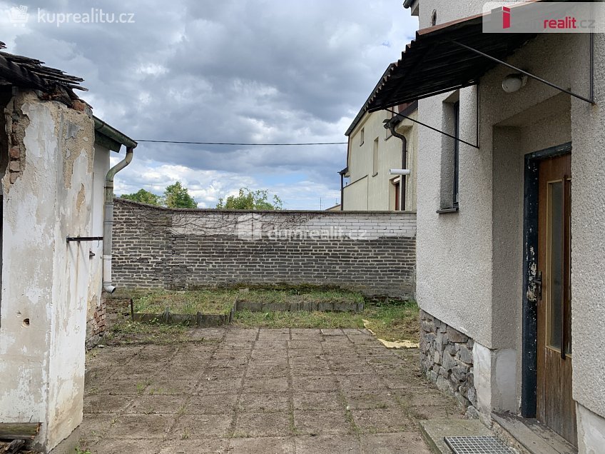 Prodej  rodinného domu 160 m^2 Zborovská, Dobříš 