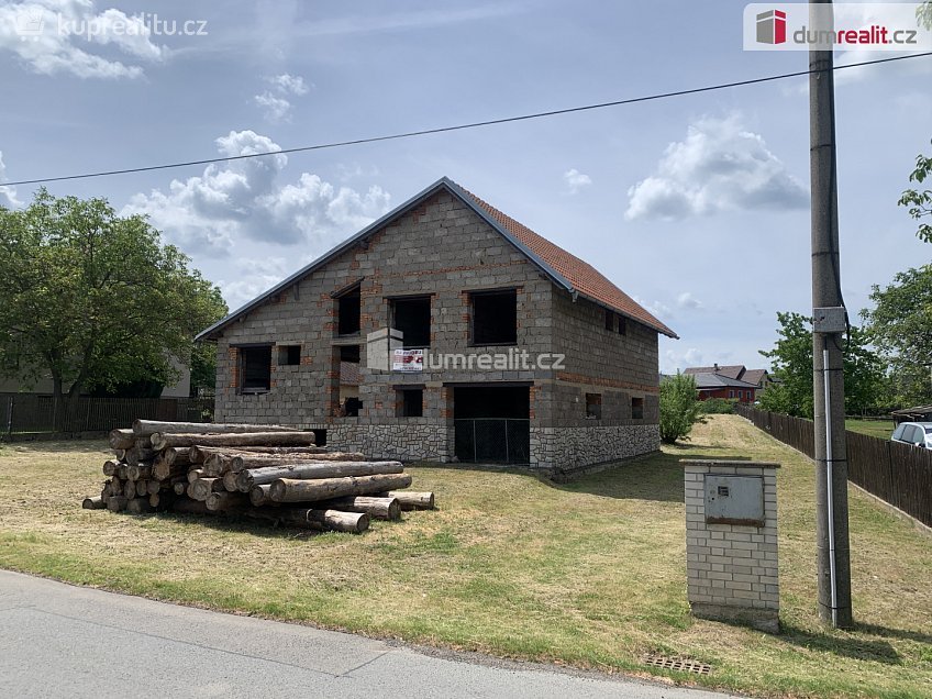 Prodej  stavebního pozemku 4212 m^2 Buková u Příbramě, Buková u Příbramě 