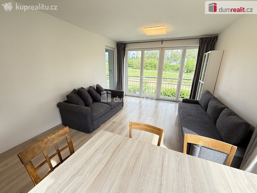 Prodej bytu 3+kk 73 m^2 Toufarova, Praha-Řeporyje 