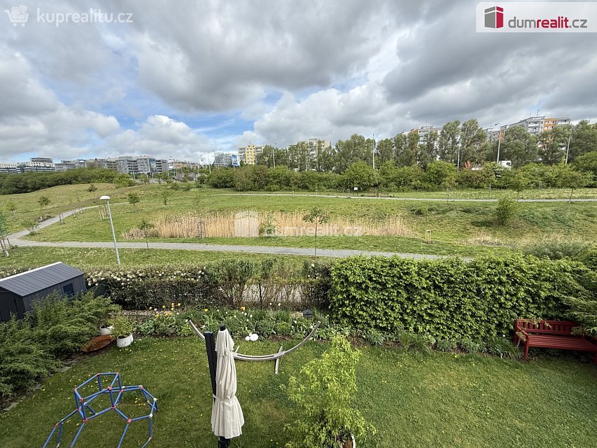 Prodej bytu 3+kk 73 m^2 Toufarova, Praha-Řeporyje 