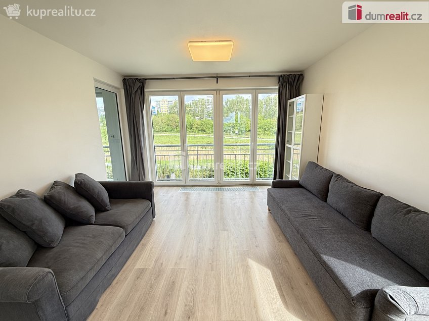 Prodej bytu 3+kk 73 m^2 Toufarova, Praha-Řeporyje 