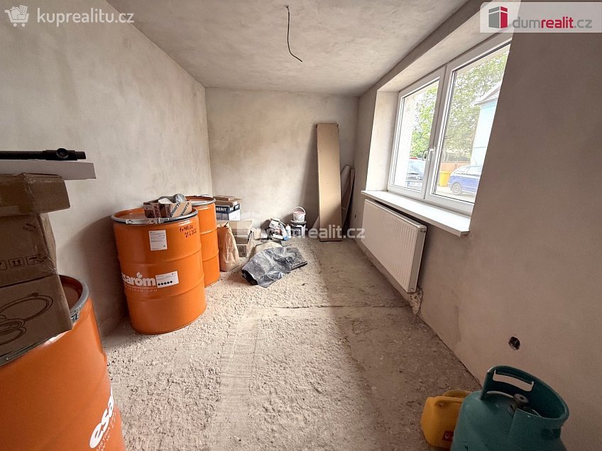 Prodej  rodinného domu 100 m^2 Závodí, Nivnice 