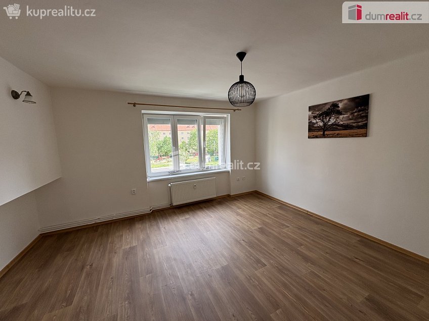 Pronájem bytu 2+1 58 m^2 Příbram, Příbram 