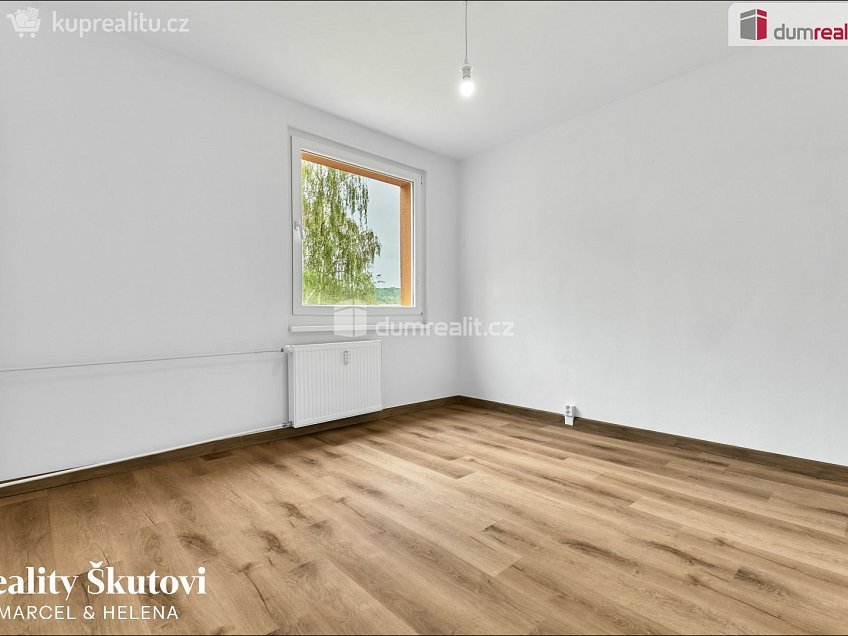 Prodej bytu 3+1 65 m^2 Peškova, Ústí nad Labem 
