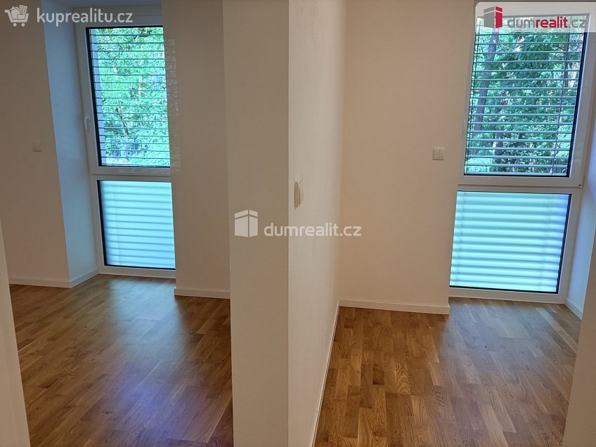 Pronájem bytu 1+kk 49 m^2 Hornická, Dubňany 