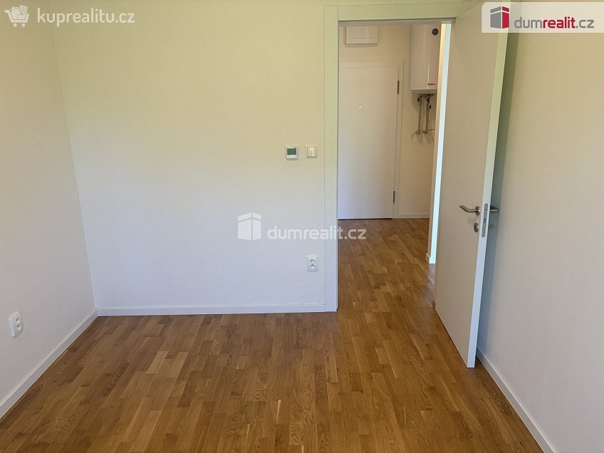 Pronájem bytu 2+kk 35 m^2 Hornická, Dubňany 