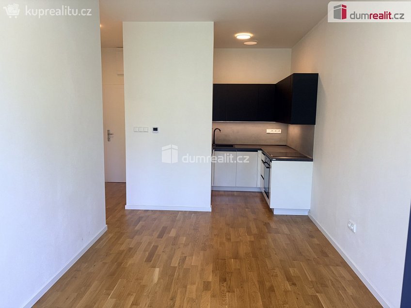 Pronájem bytu 2+kk 35 m^2 Hornická, Dubňany 
