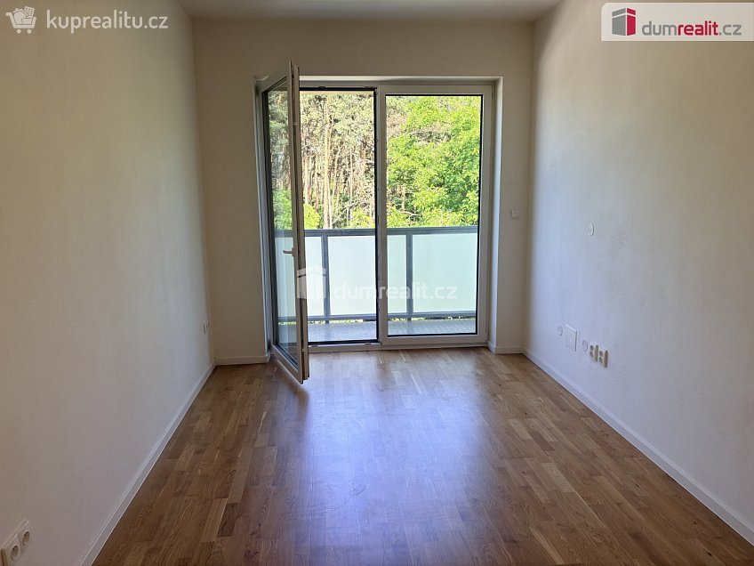 Pronájem bytu 2+kk 35 m^2 Hornická, Dubňany 