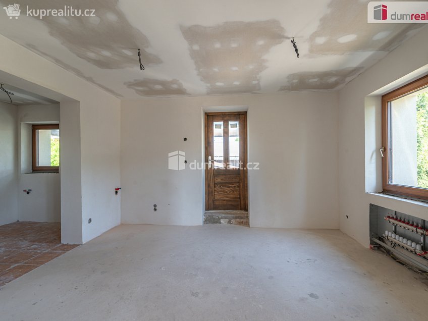 Prodej  rodinného domu 300 m^2 Sadov, Sadov 