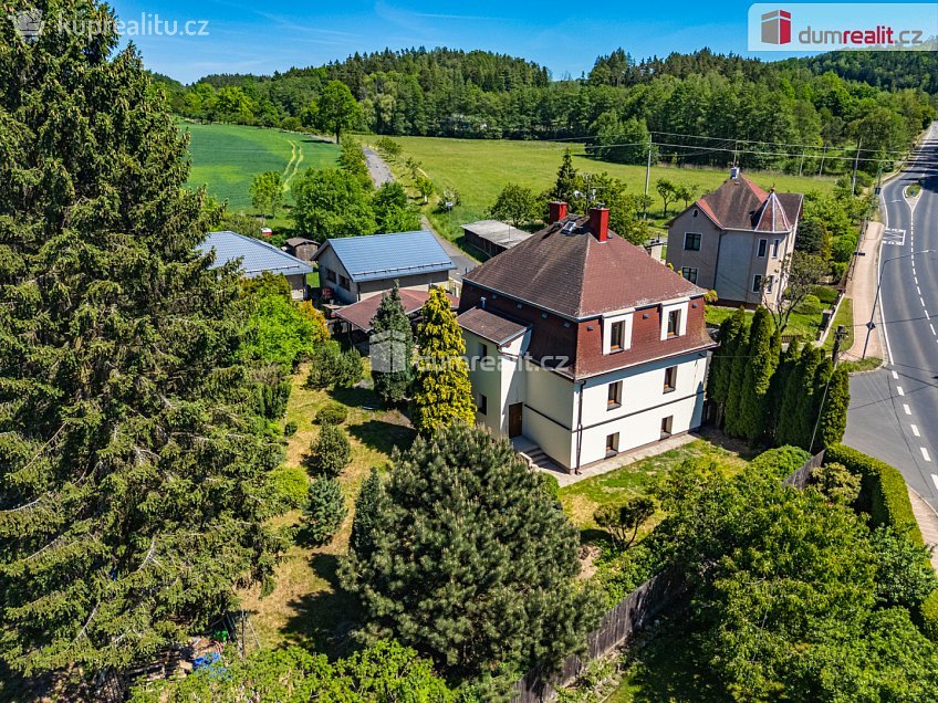 Prodej  rodinného domu 300 m^2 Sadov, Sadov 