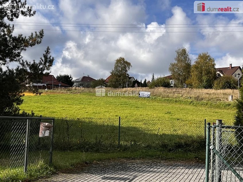 Prodej  stavebního pozemku 963 m^2 Pohanková, Zlín 