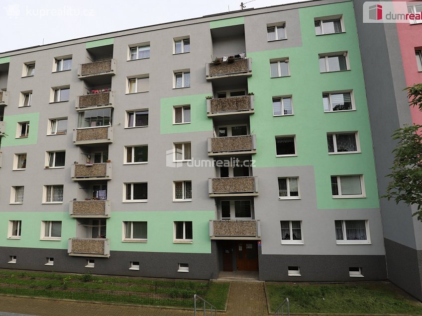 Pronájem bytu 1+1 36 m^2 Dvořákova, Cheb 