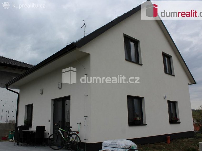 Prodej  domu na klíč 93 m^2 Pitínská, Bojkovice 