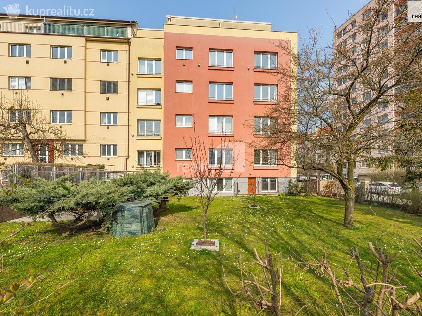 Prodej bytu 2+kk 51 m^2 Sedlčanská, Praha 4 
