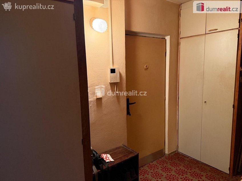 Prodej bytu 2+kk 39 m^2 Poštovní, Zruč nad Sázavou 