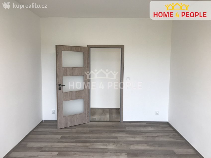 Pronájem  rodinného domu 160 m^2 Zásmuky, Zásmuky 