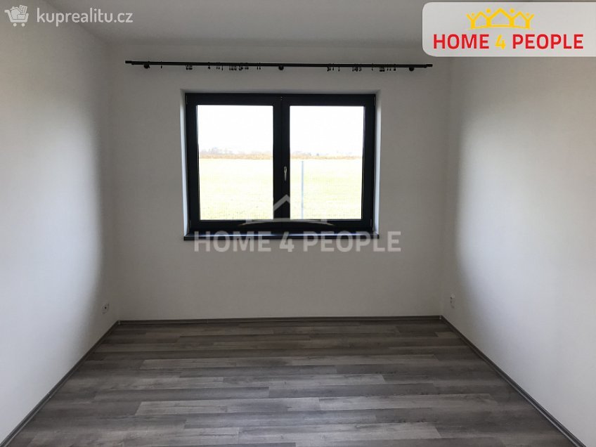 Pronájem  rodinného domu 160 m^2 Zásmuky, Zásmuky 