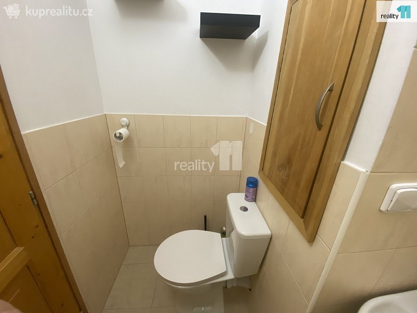 Pronájem bytu 1+kk 30 m^2 Nádražní, Příbram 