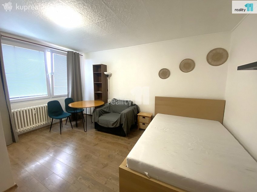 Pronájem bytu 1+kk 30 m^2 Nádražní, Příbram 