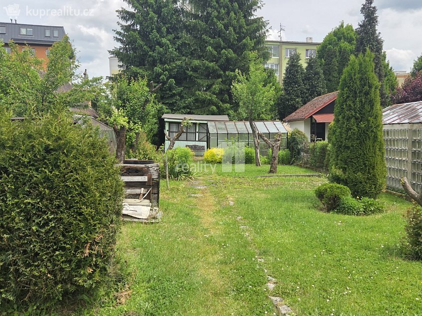 Prodej  zahrady 389 m^2 Chodov, Chodov 
