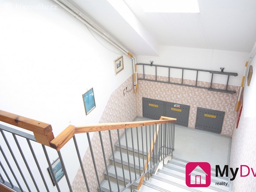 Pronájem bytu 2+kk 32 m^2 Smetanova, Znojmo 