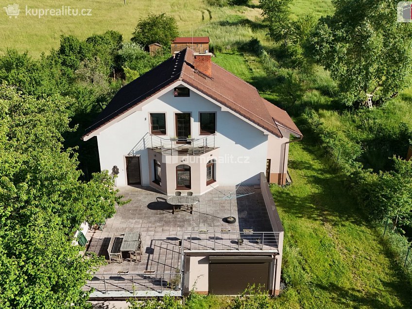 Prodej  vily 300 m^2 Bystřice, Bystřice 