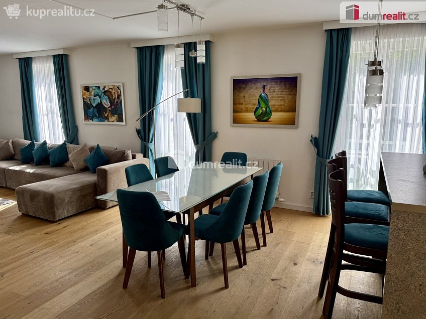 Pronájem bytu 2+kk 240 m^2 Ibsenova, Mariánské Lázně 