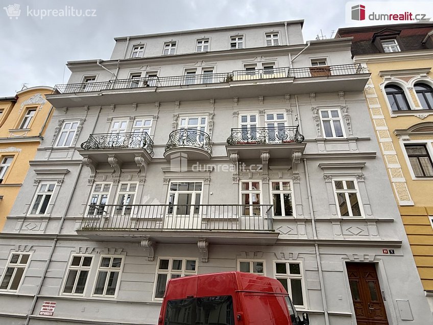 Pronájem bytu 2+kk 40 m^2 Mladějovského, Mariánské Lázně 