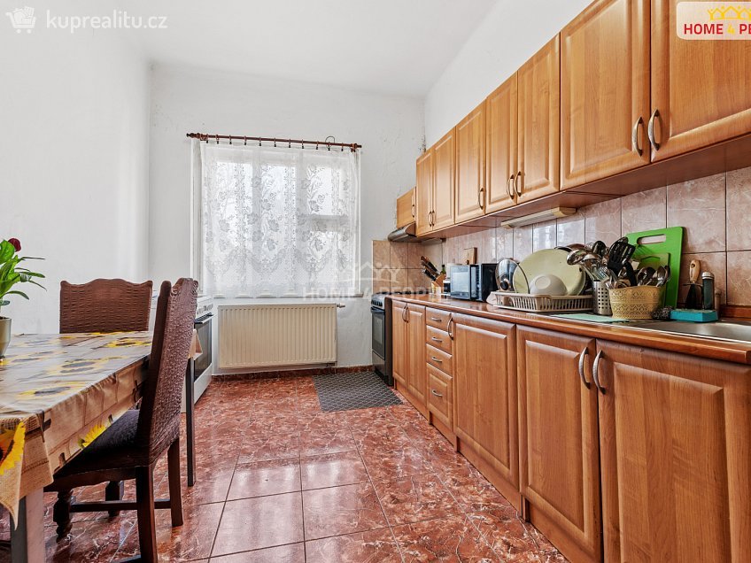 Prodej bytu 3+1 92 m^2 Olivova, Říčany 