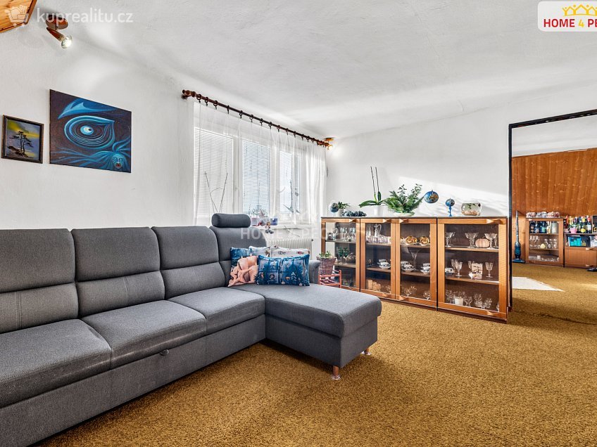 Prodej  rodinného domu 195 m^2 K Orionce, Praha 12 