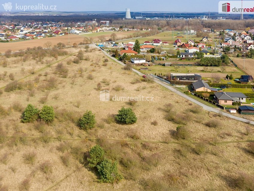 Prodej  stavebního pozemku 911 m^2 Polní, Libiš 