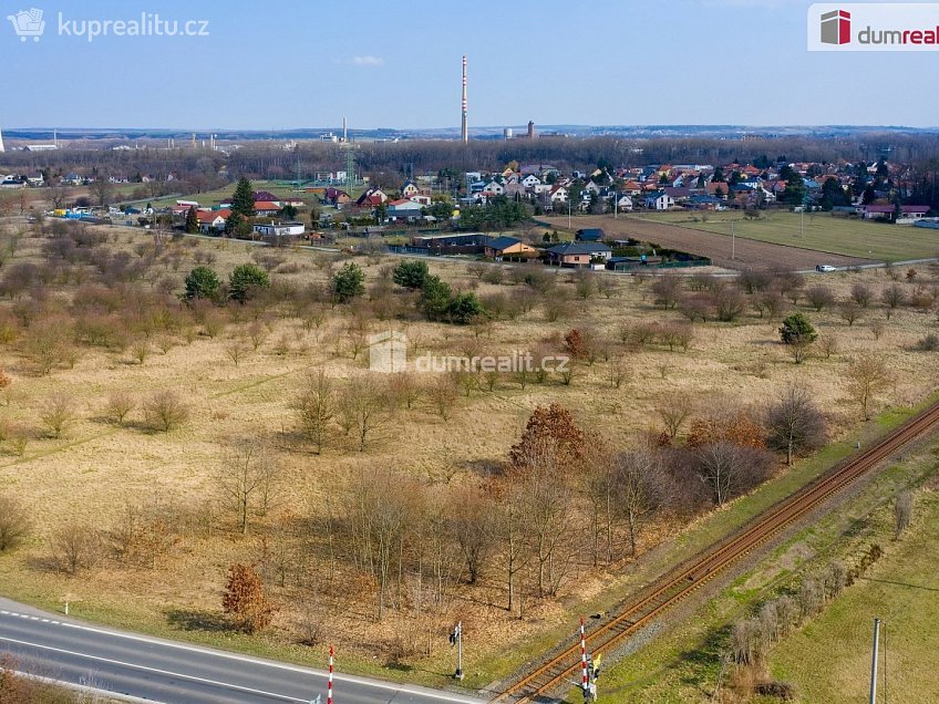 Prodej  stavebního pozemku 911 m^2 Polní, Libiš 