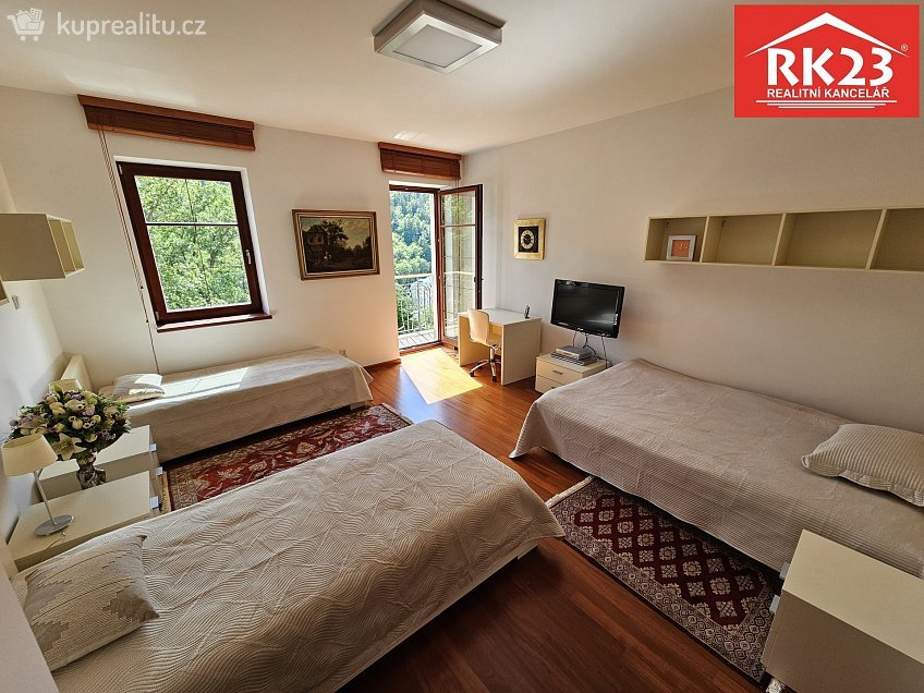 Prodej bytu 3+kk 153 m^2 Nebozízek 755, Karlovy Vary 