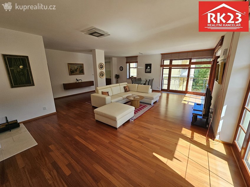 Prodej bytu 3+kk 153 m^2 Nebozízek 755, Karlovy Vary 